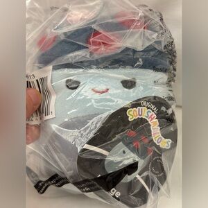 NEW Squishmallows Select Series 5” Inch MADGE the Grey Mischievous Eyes Mushroom